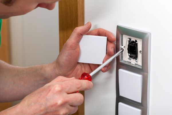 Fixing a Light Switch That Won’t Work