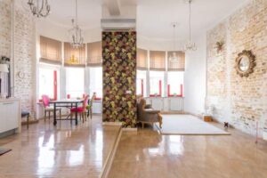 How to Mix Vintage and Modern Furniture in One Room