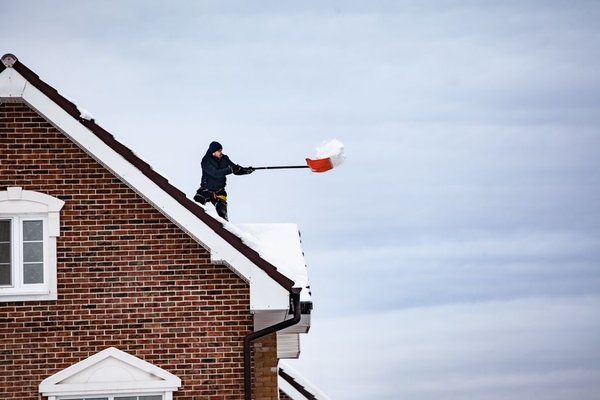 winter home maintenance checklist uk
